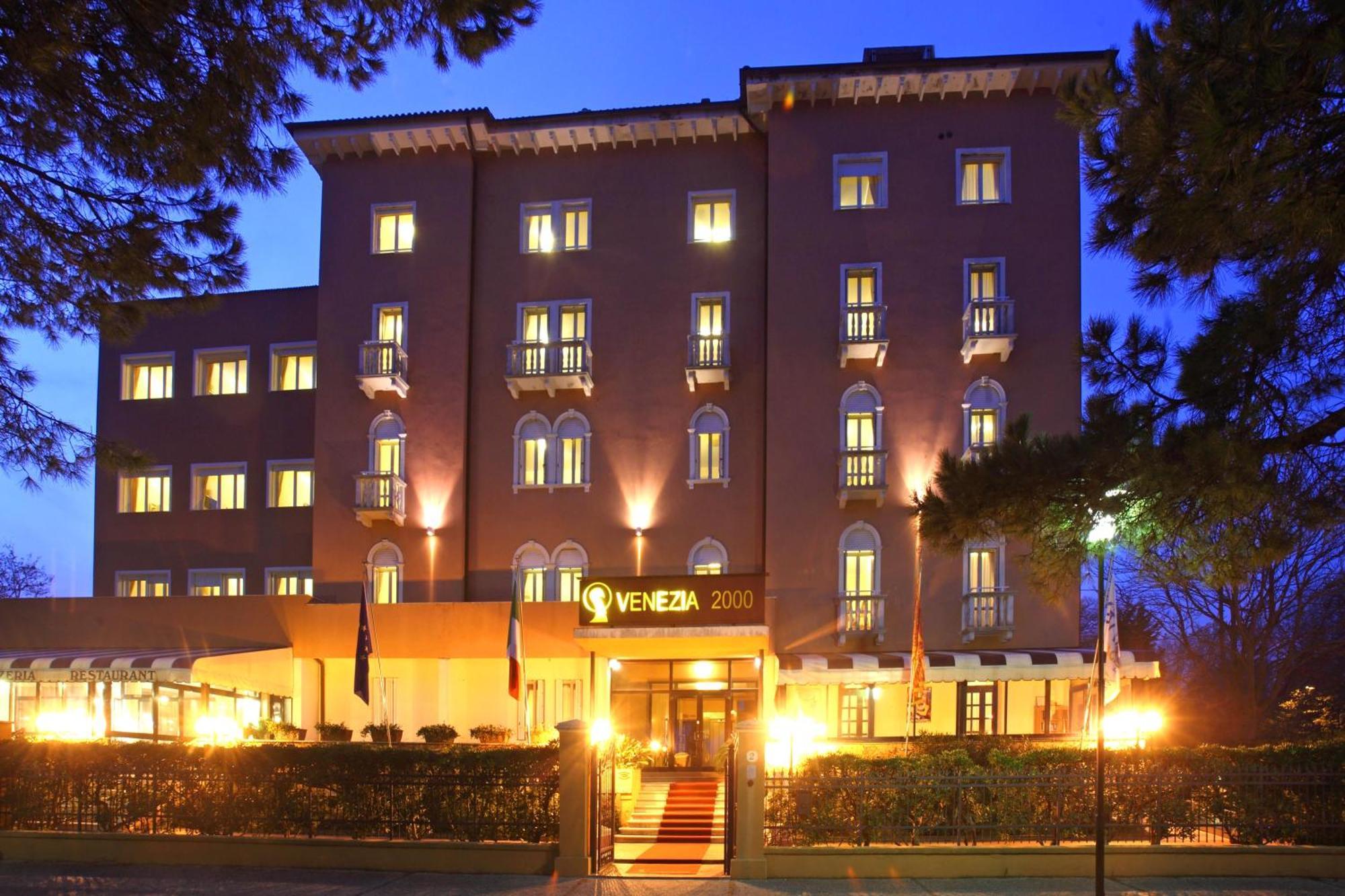 فندق البندقية-ليدوفي  فندق وسكن فينيزيا 2000 المظهر الخارجي الصورة